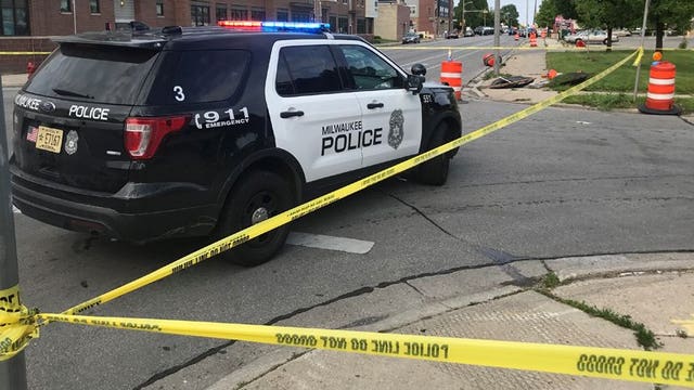 Police: 1 hurt in shooting near 14th and Center