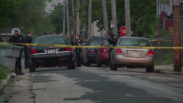 Milwaukee police: 19-year-old shot in the leg near N. 11th & Locust