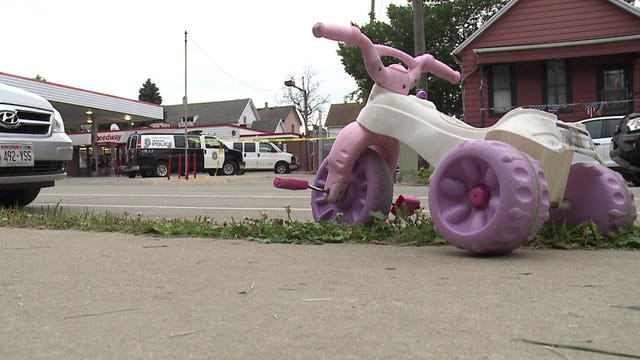 12-year-old boy shot, seriously injured near 9th and Greenfield in Milwaukee