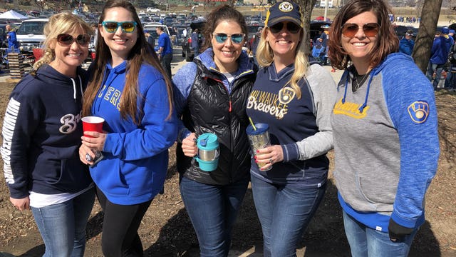 Pictures: View pictures of tailgating Milwaukee Brewers fans on Opening Day 2019