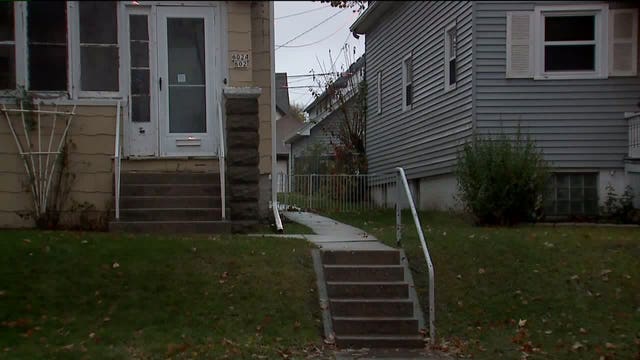 Arson in Bay View -- on Thanksgiving: Father and son quickly alerted 7 sleeping family members