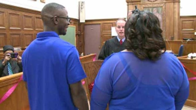 Love is in the air: Couples tie the knot at Milwaukee County Courthouse