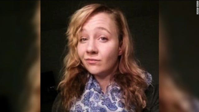 Alleged leaker's parents fear Pres. Trump will be tough on case: "They're going to make an example of her"