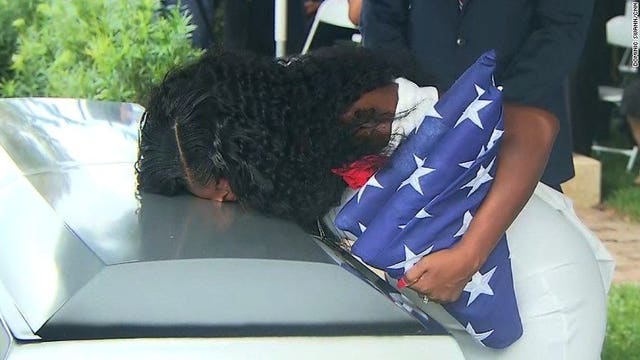 Fallen soldier's widow: President Trump's phone call made "me cry even worse"