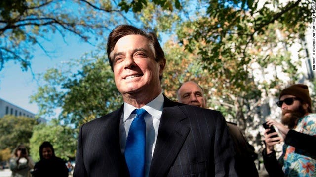 Robert Mueller's team accuses Paul Manafort of witness tampering
