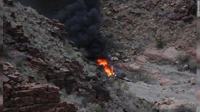 Grand Canyon helicopter crash 'horrible'; 4 rescued, 3 dead