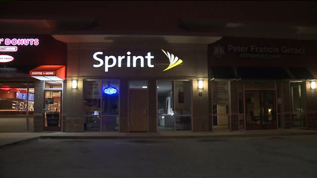 Police: Sprint store on Milwaukee's south side burglarized for 3rd time