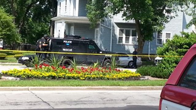 Standoff ends with arrest in northside Milwaukee neighborhood
