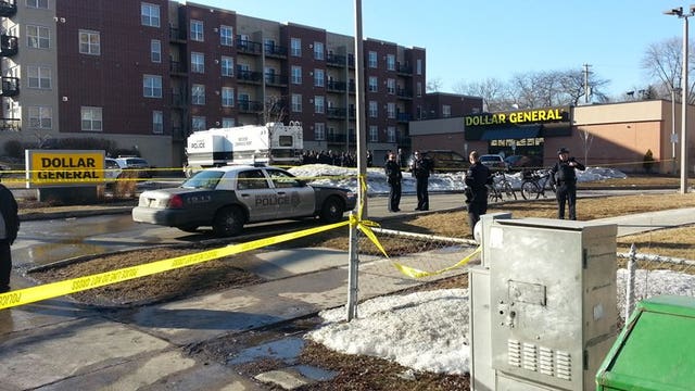 Milwaukee police officer shoots armed suspect during robbery of Dollar General