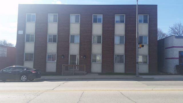 Suspect in custody after disturbance at West Allis rooming house