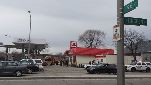 Developing: Altercation leads to gunfire, one wounded at West Allis gas station