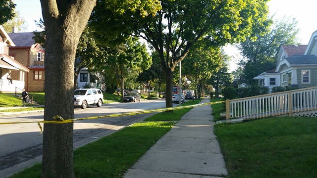 Police: 24-year-old man shot, wounded outside home near 14th & Melvina