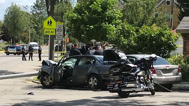 Several hurt in 4-vehicle crash near 24th and Burleigh; police say striking driver fled scene