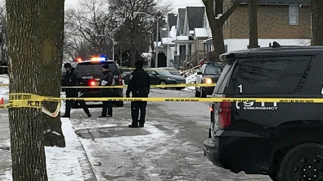 Milwaukee police: 23-year-old man shot, wounded near 11th and Atkinson
