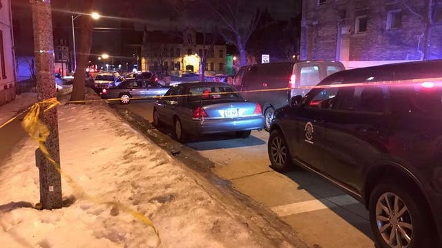 Milwaukee police: 2 shot, 1 dead near 13th and Becher