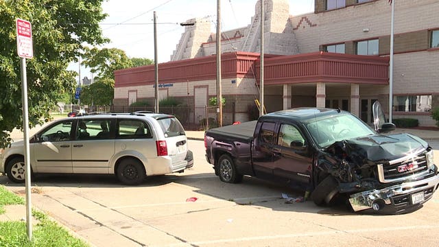 "Took them 6 hours:" Neighbors critical of police response time after 15 vehicles damaged on south side