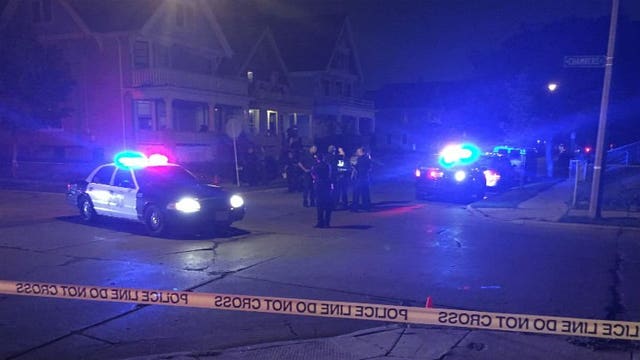 Police: Woman wounded by gunfire after argument on Milwaukee's north side