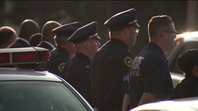 'Chills you to the bone:' Thousand feel grief, gratitude as they honor fallen Officer Michalski