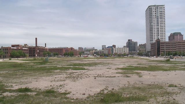 What will it take to make a new Milwaukee Bucks arena plan a reality?