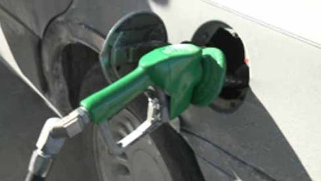 "Below $3 is good:" Will gas prices continue to climb or stay steady?