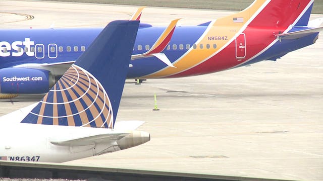 FAA bringing back safety inspectors sidelined by shutdown