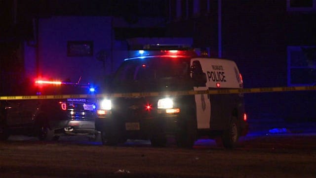 Police: Double shooting in Milwaukee leaves one dead, one wounded