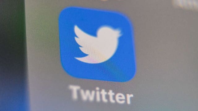 Twitter bans all political advertisements beginning Nov. 22