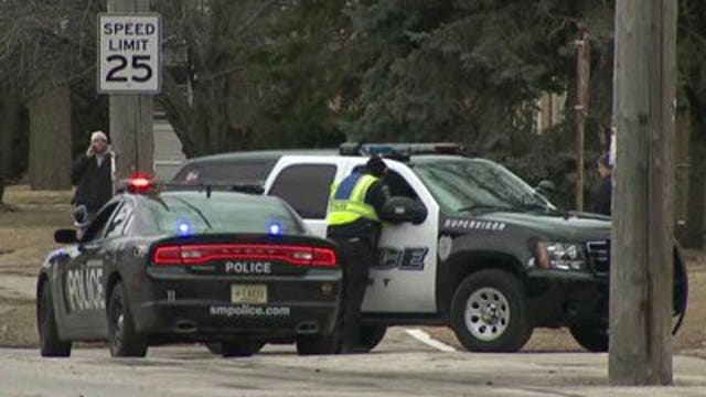 34-year-old man in custody after five-hour standoff in Cudahy