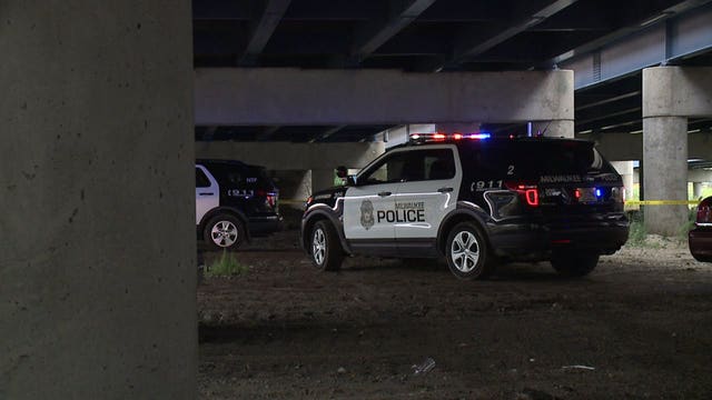 "Shocking to hear:" Family fears man found stabbed to death under bridge could be their loved one