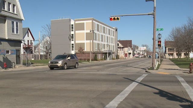 "Glad she's OK:" Milwaukee police arrest two in connection with alleged abduction of woman