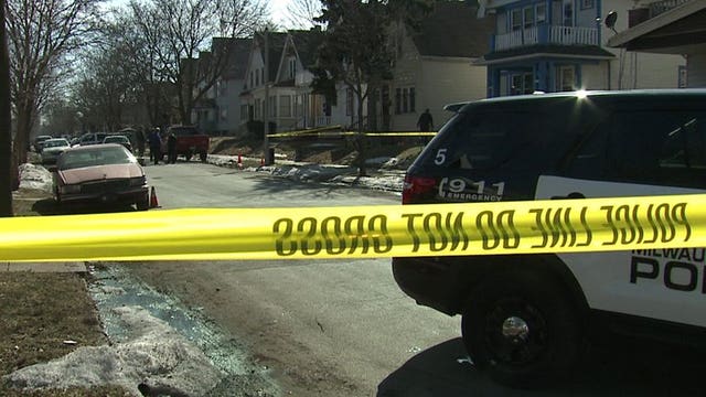 Man shot, wounded but is not cooperating with Milwaukee police