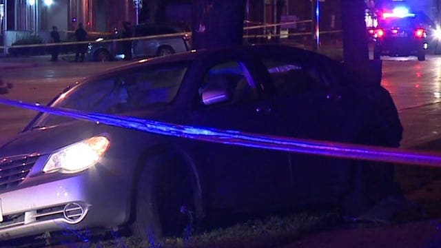 Police: Robbery suspect crashed into another vehicle during pursuit near 40th and Capitol