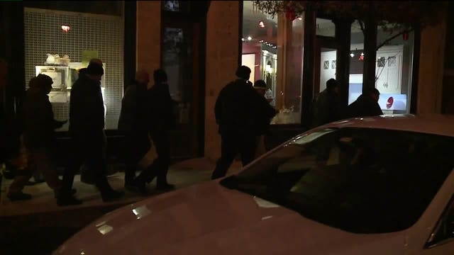 Alderman, residents walk streets near 2nd and Oregon after increase in vehicle break-ins