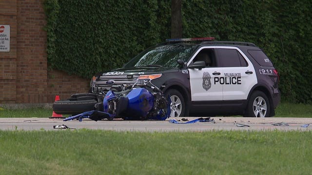 21-year-old motorcyclist seriously hurt following crash with semi trailer in Milwaukee
