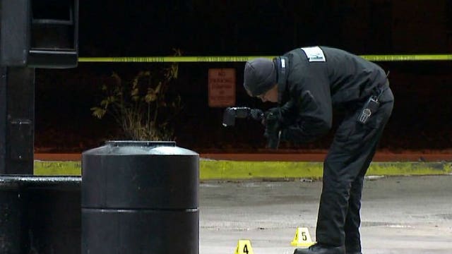 Milwaukee police: 24-year-old man shot, injured near 8th & Atkinson