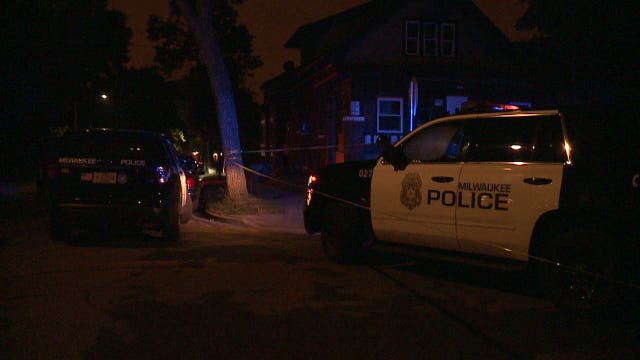Police: Man injured in shooting during gambling game near 25th and Auer