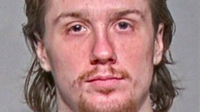 Cudahy neighborhood on high alert after man arrested, charged in snow shoveling scam 