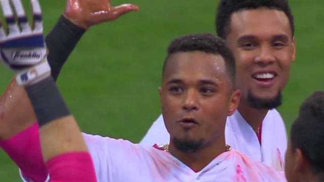 Martin Maldonado's single in 11th inning lifts Milwaukee Brewers over Chicago Cubs 3-2