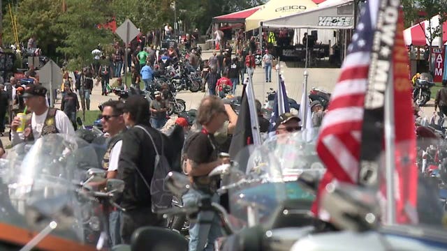 'It's wind therapy:' Hundreds of bikers ride to support veterans, military families