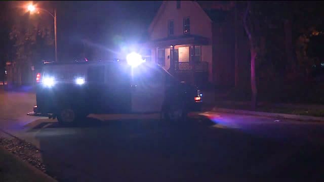 Police: Man shot, wounded while sitting in vehicle near 28th and Vine in Milwaukee