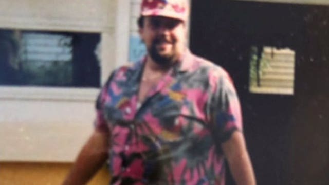 Milwaukee detectives look for clues after man stabbed, tied with phone cord 31 years ago