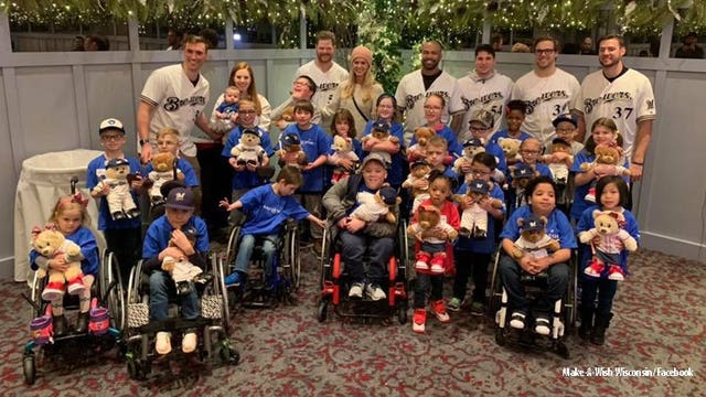 Brewers team up with Make-A-Wish Wisconsin to host 'Build-A-Bear Workshop' for 25 kids