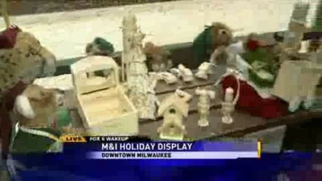 M&I Bank holiday display