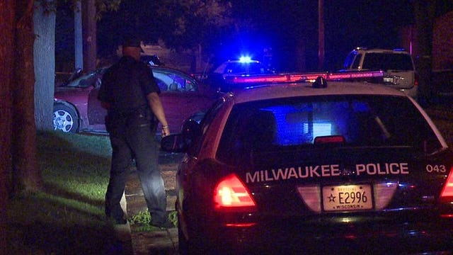 Police: Drug-related robbery leads to shooting on Milwaukee's north side