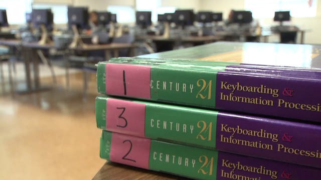 Majority of Wisconsin school districts request teaching hours waiver