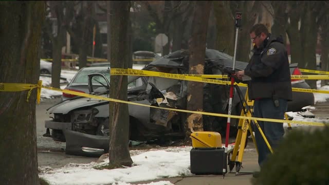 Driver dies after fleeing traffic stop, crashing into tree near 59th and Locust