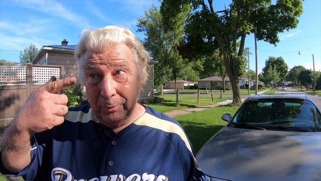 'He's got a gun in my face:' 73-year-old robbed of wallet, keys while dropping daughter at school