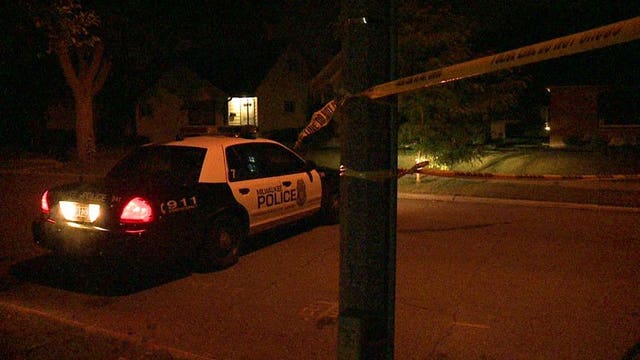 Suspected robbery gone wrong: 30-year-old man seriously hurt in shooting at 63rd and Nash