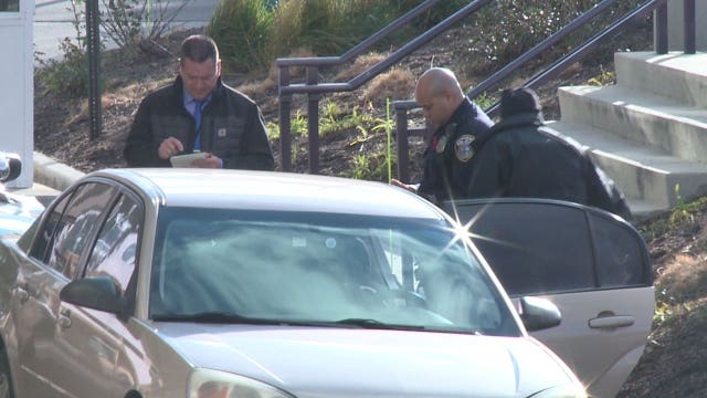 Milwaukee police: Man, woman, woman's vehicle struck by gunfire near 21st and Wright