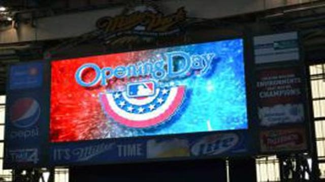 Fans pack Miller Park on Opening Day, hope for a Brew Crew win